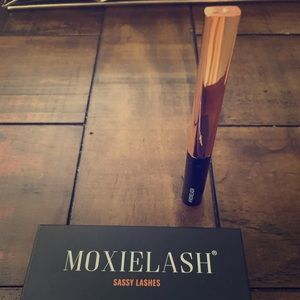 Moxie Sassy Lashes